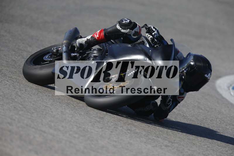 /Archiv-2024/02 29.01.-02.02.2024 Moto Center Thun Jerez/Gruppe gelb-yellow/ohne